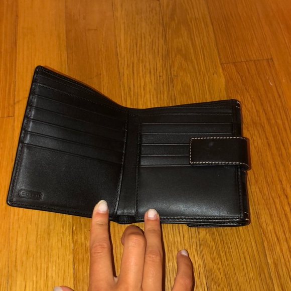Coach wallet - Picture 3 of 3
